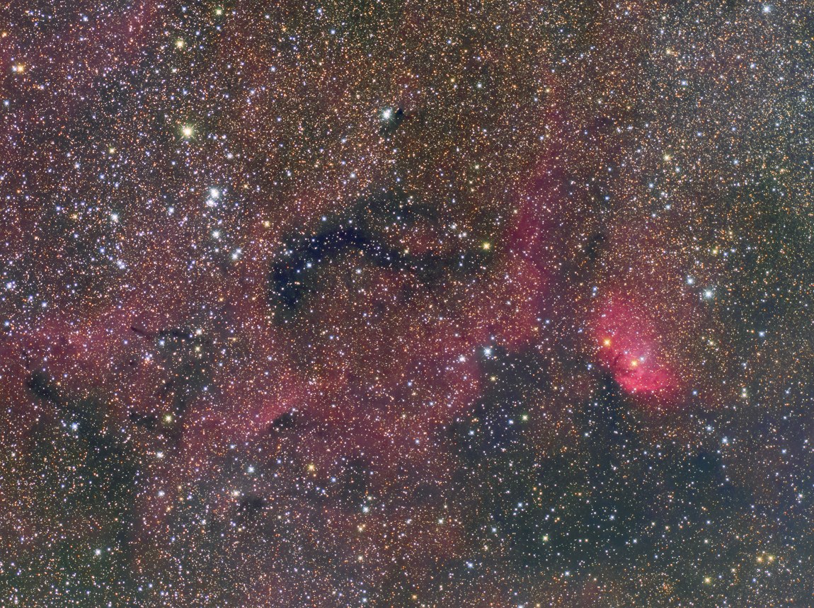 Sh2-101 チューリップ星雲周辺