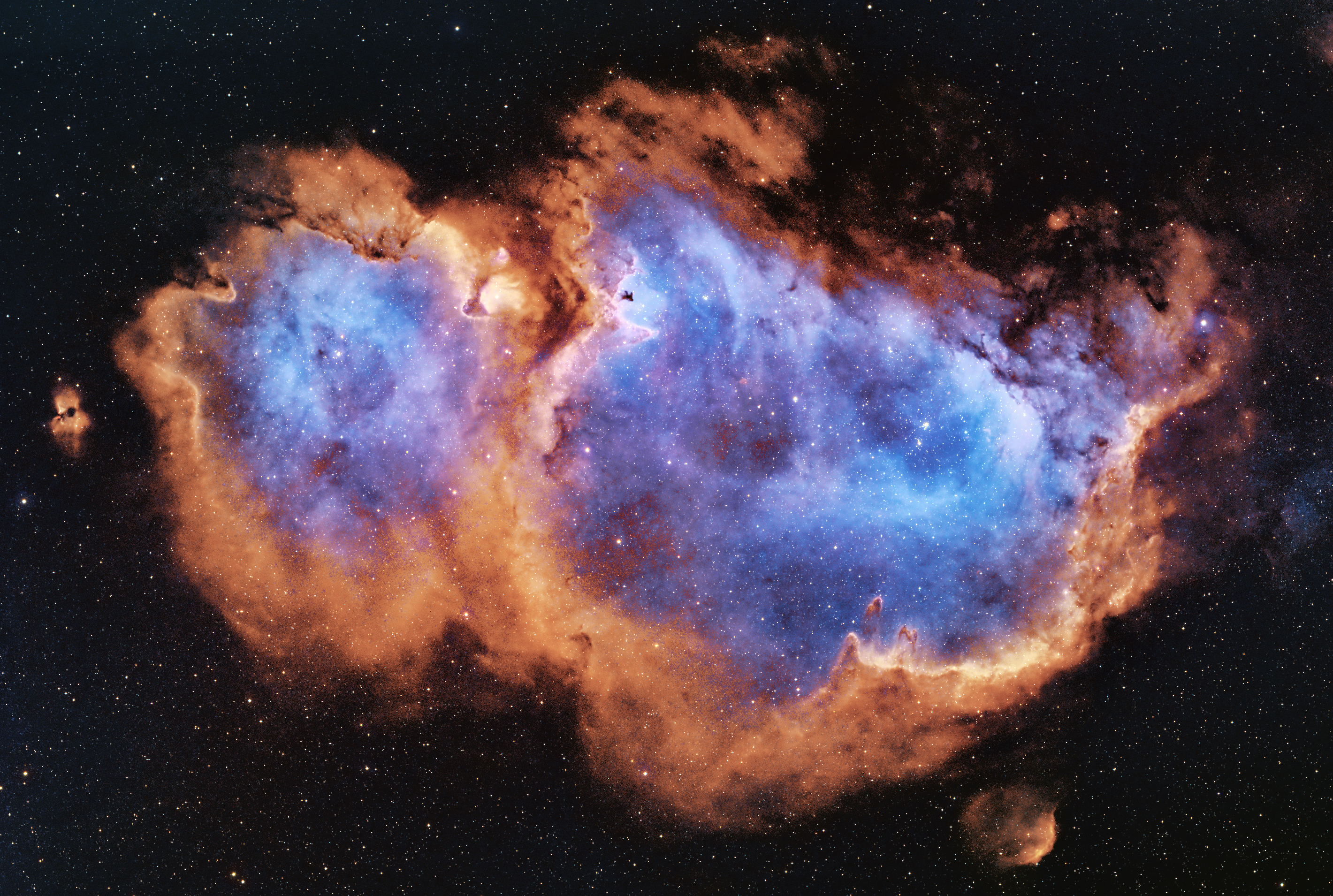 IC1848　胎児星雲
